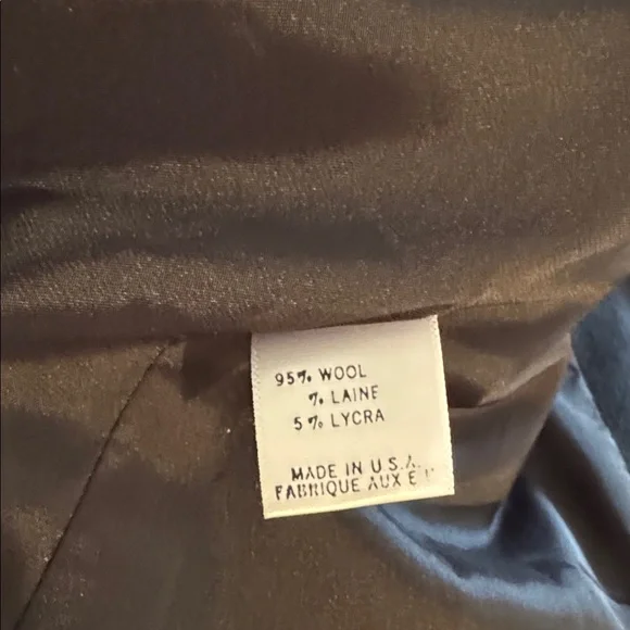 Theory Black Double-Breasted Blazer with Silver Buttons 95% wool - Picture 6 of 6